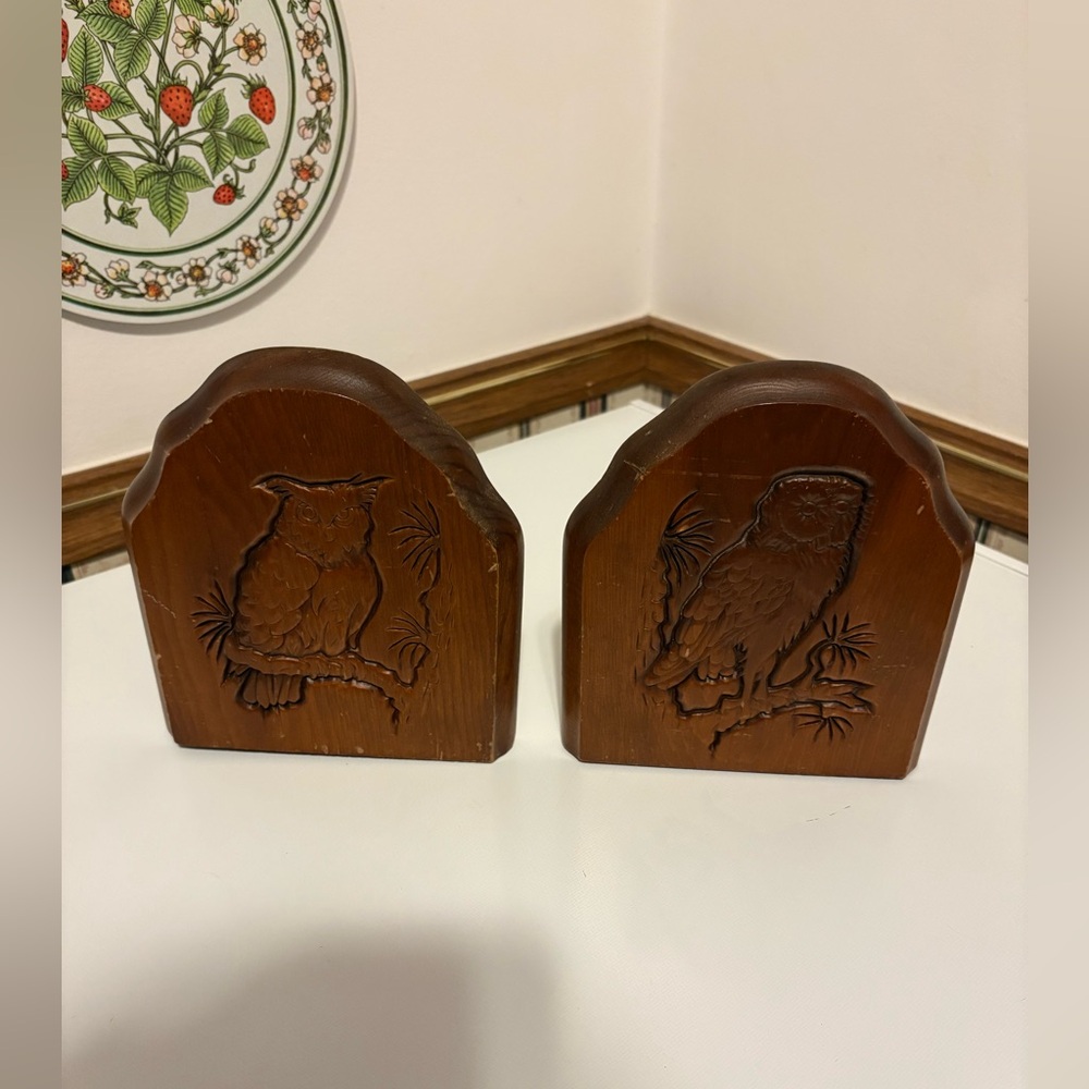 Vintage Mid-Century Wooden Owl Bookends